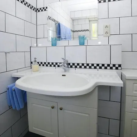 An Der Mainau Konstanz-litzelstetten - Dbe01020-cyd Appartement